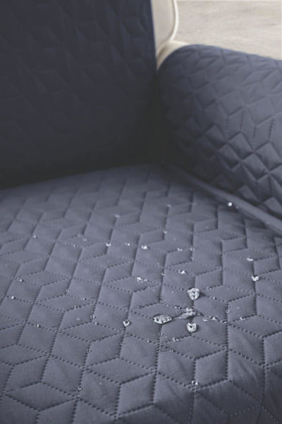 Waterproof reversible sofa cover by Belmarti