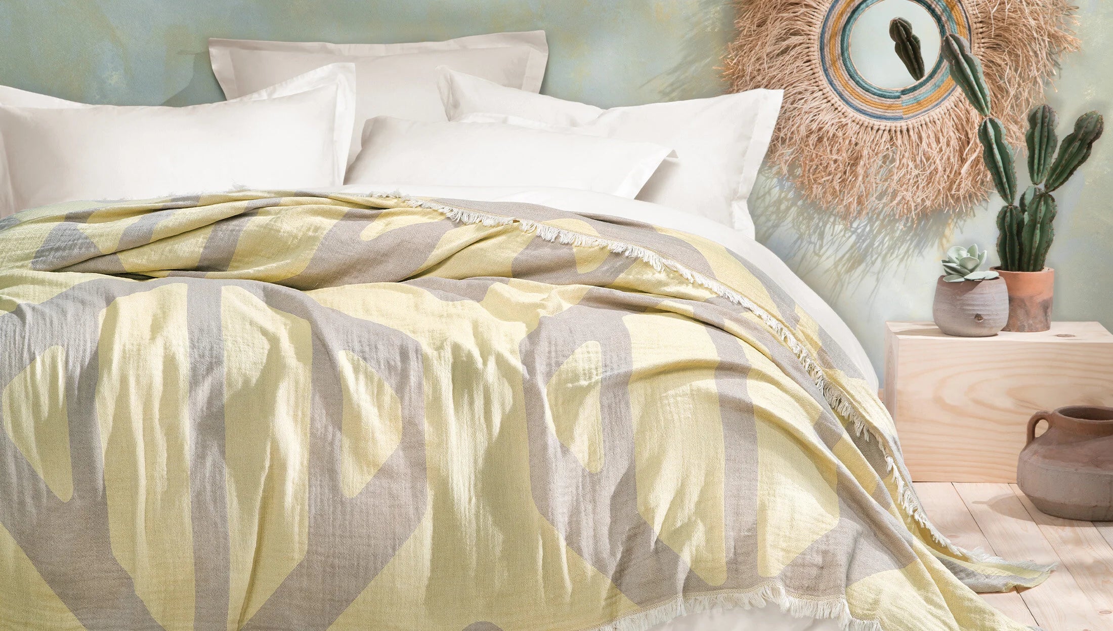 Jacquard Muslin Bedspread