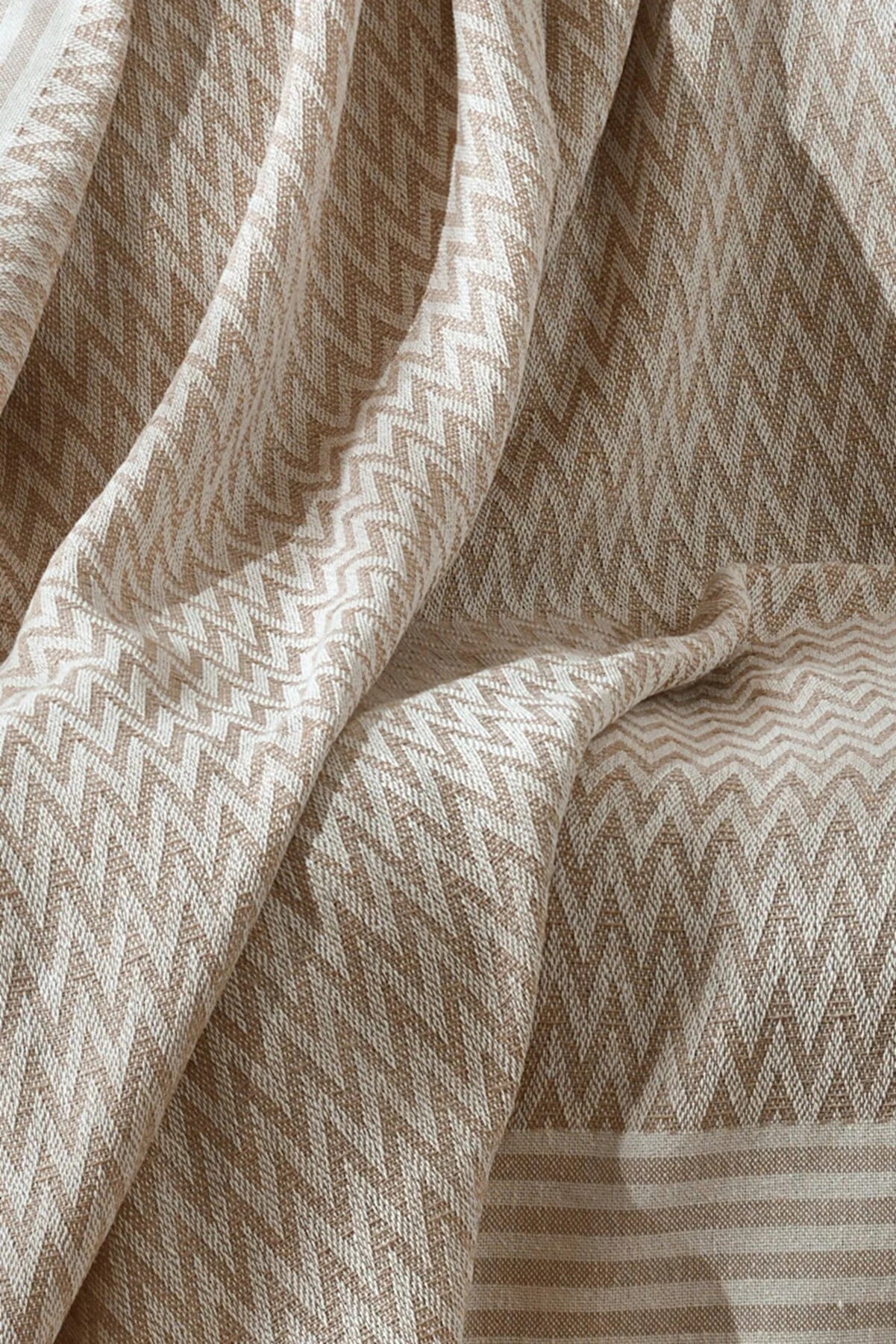 Sofa Bed Cover Special Non-Slip Design Multi-Purpose Cover Zigzag Beige