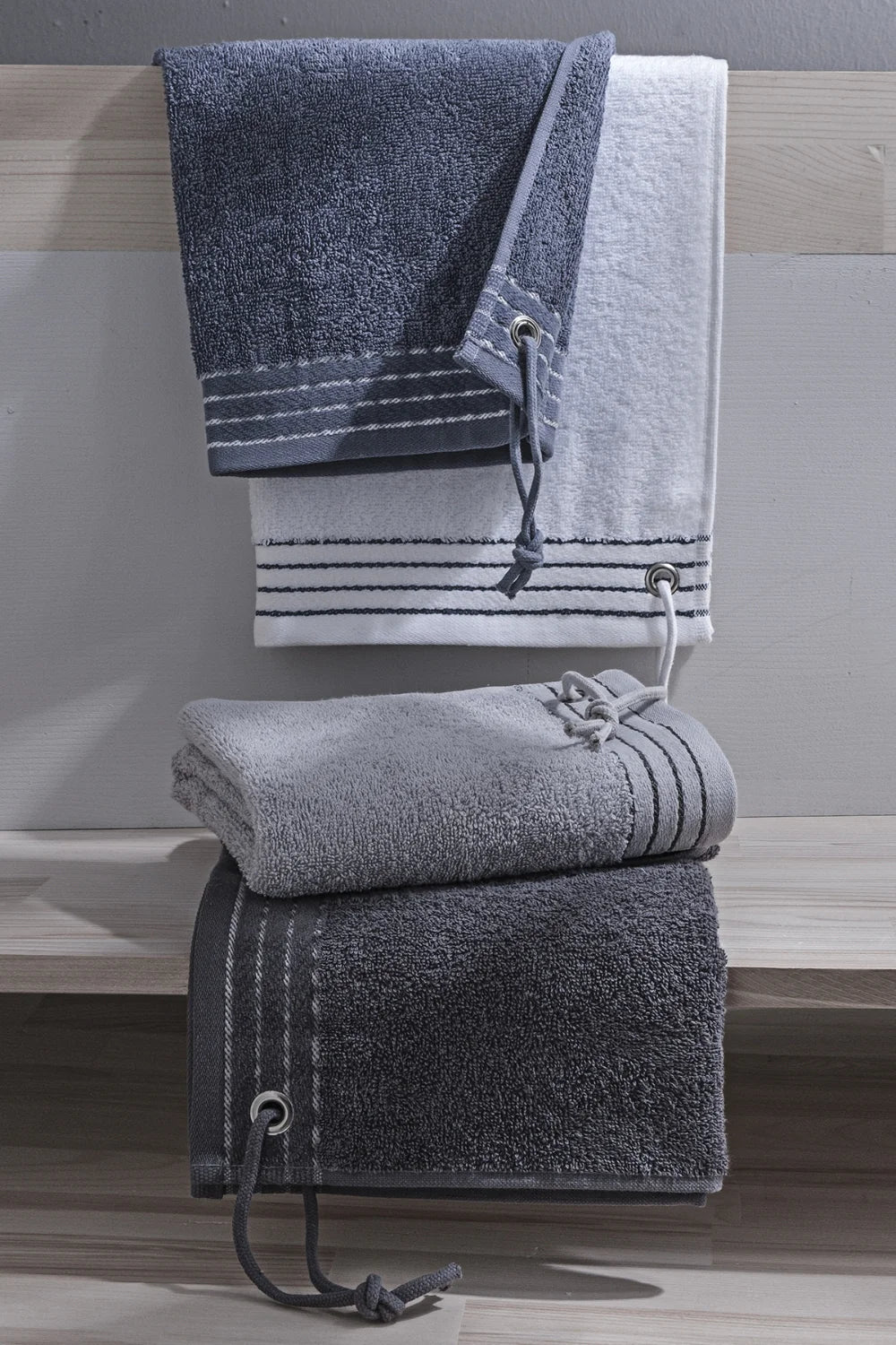 4 PCS Agujero Extra Soft Hand / Face Towel Set