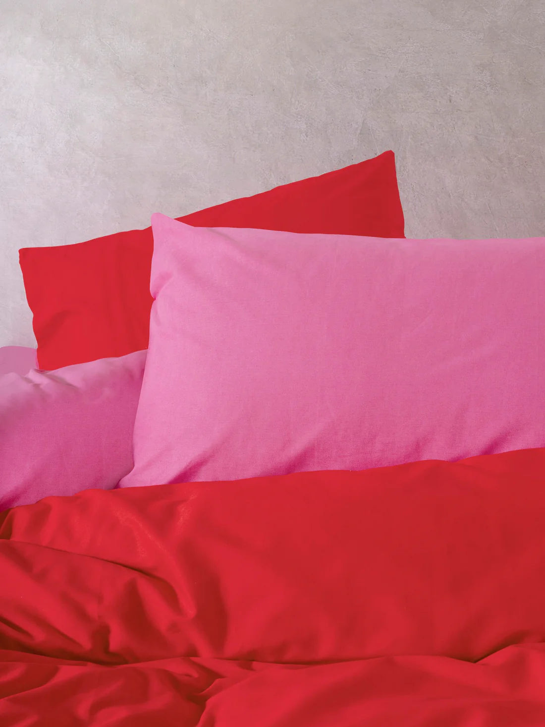 Popping Colors Double Fitted Sheet Duvet Cover Set reversable Red-Fuchsia