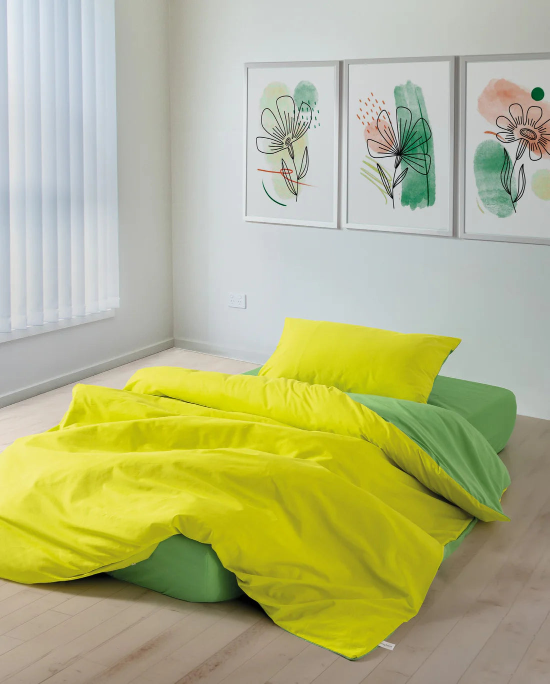 Popping Colors Double Fitted Sheet Duvet Cover Set reversable Yellow-Green