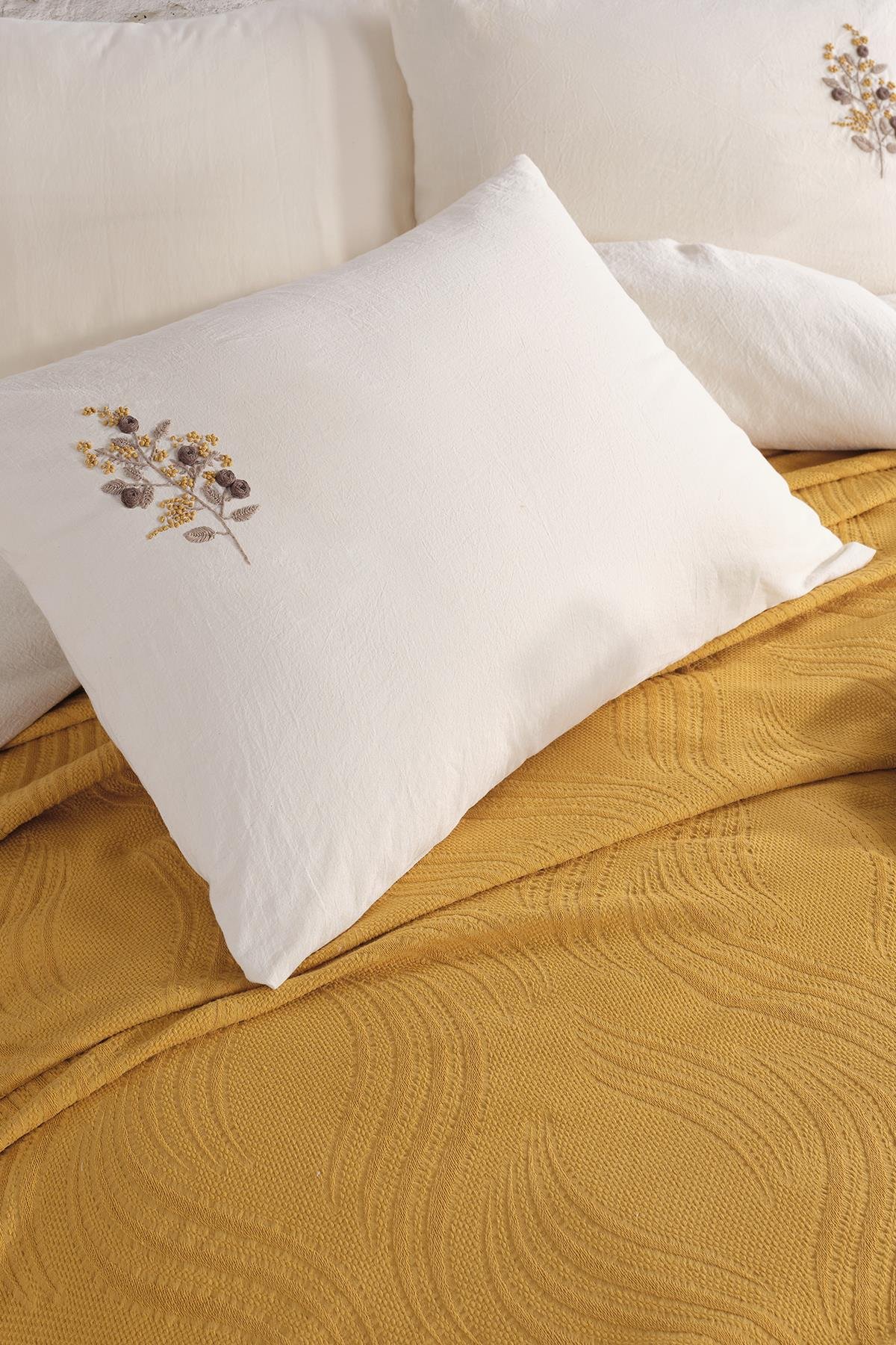 Royal Crest Double Duvet Cover Set -  Mustard