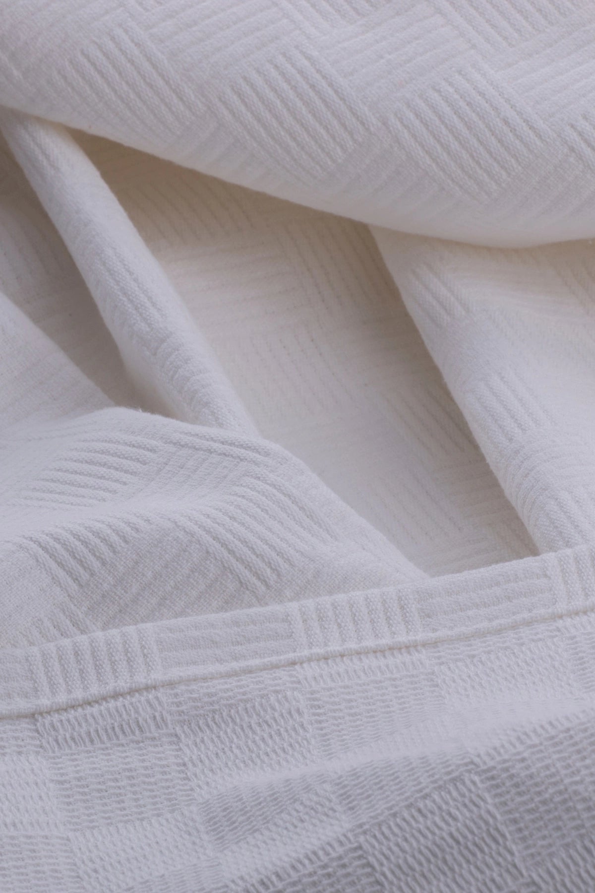 Checker Pattern All White White Checker Pattern Pique Double – sinnohome