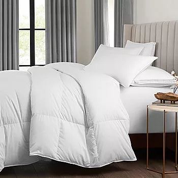 Fieldcrest Luxury All Seasons Warmth Down Comforter